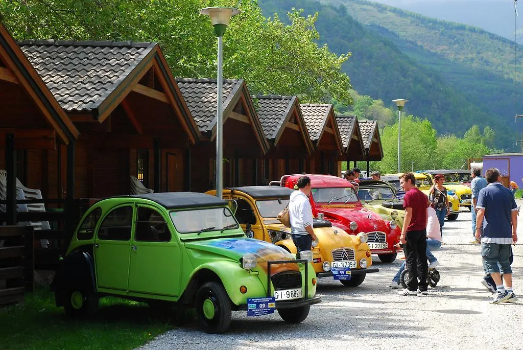 Bungalows Conca De Ter 빌라용가 데 테르 홀리데이파크