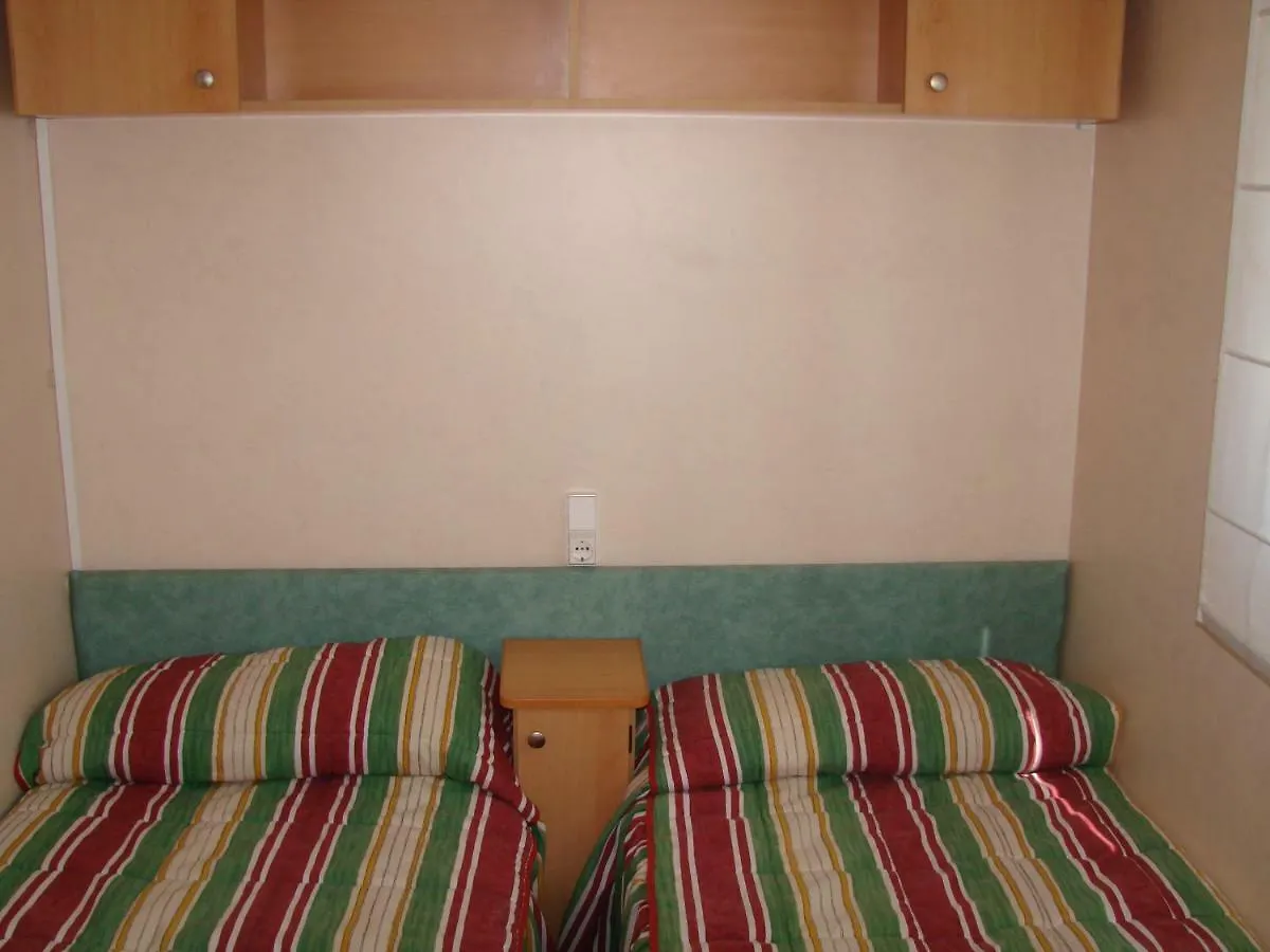 Bungalows Conca De Ter 빌라용가 데 테르 3*,