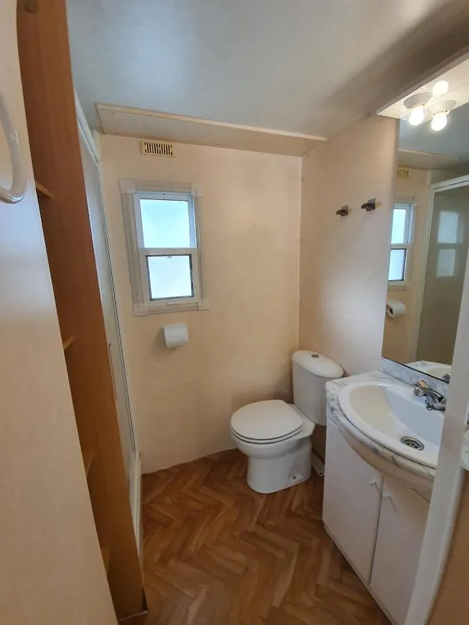 홀리데이파크 Bungalows Conca De Ter 빌라용가 데 테르